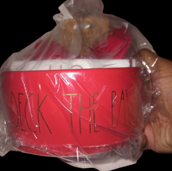 Rae Dunn Deck The Paws 6" Pet Bowl with Bandana & Toys - Picture 9 of 9